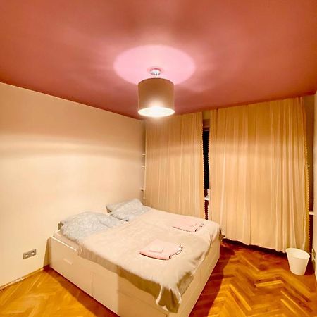 Entire Apartment In A Super Location - Cheap Monthly Rate Kraków Zewnętrze zdjęcie