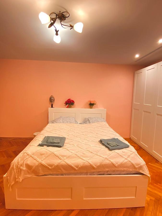 Entire Apartment In A Super Location - Cheap Monthly Rate Kraków Zewnętrze zdjęcie