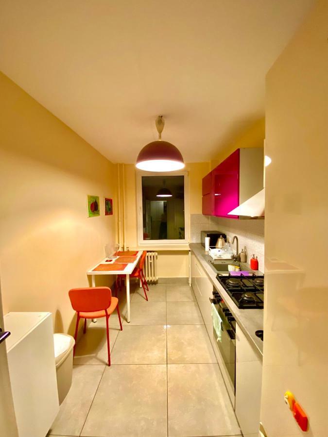 Entire Apartment In A Super Location - Cheap Monthly Rate Kraków Zewnętrze zdjęcie